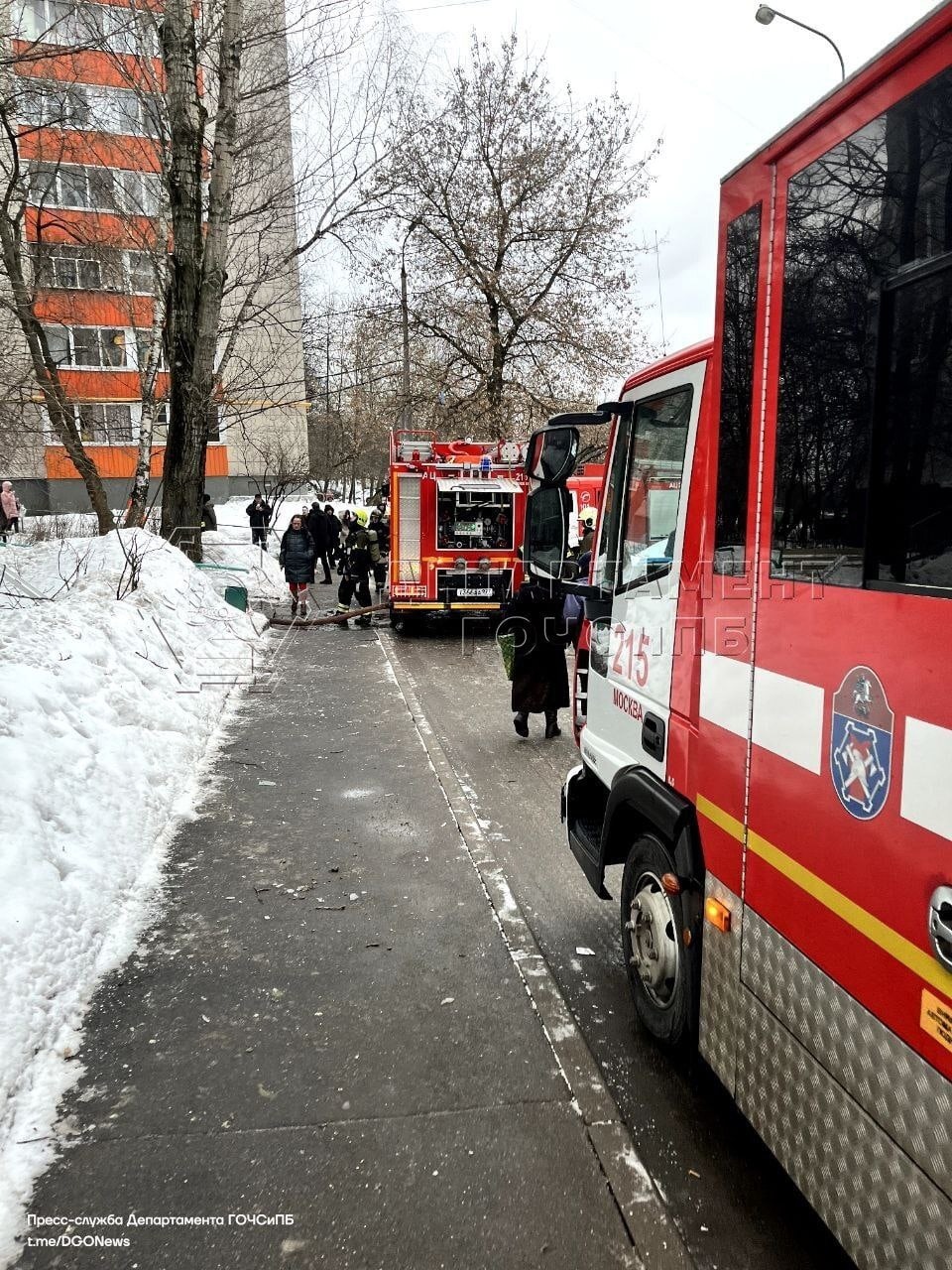 Спасли людей в районе Бирюлево Восточное — Жилищник Нагорного района